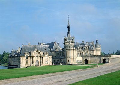 The Petit Chateau, also called the Chatelet or Capitainerie, the chapel tower and the Grand Chateau by Jean Bullant